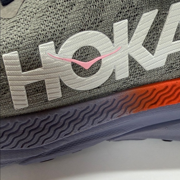 Hoka Gray and Orange Challenger ATR 7 Athletic Shoes 7.5 - Picture 11 of 12
